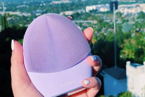 FOREO After using Luna Cleanser, I realized that my face was not cleaned before